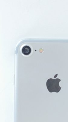 iPhone7 ガラス修理 リアカメラカバーガラス交換